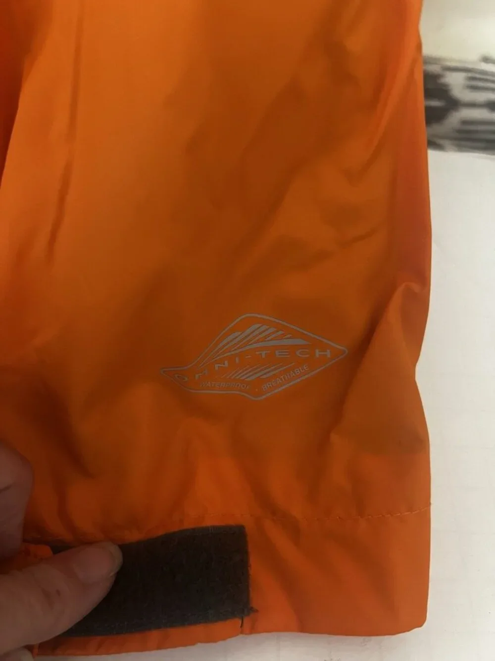Columbia Omni-Tech Kids M Orange Hooded Waterproof Breathable Rain Jacket.    C